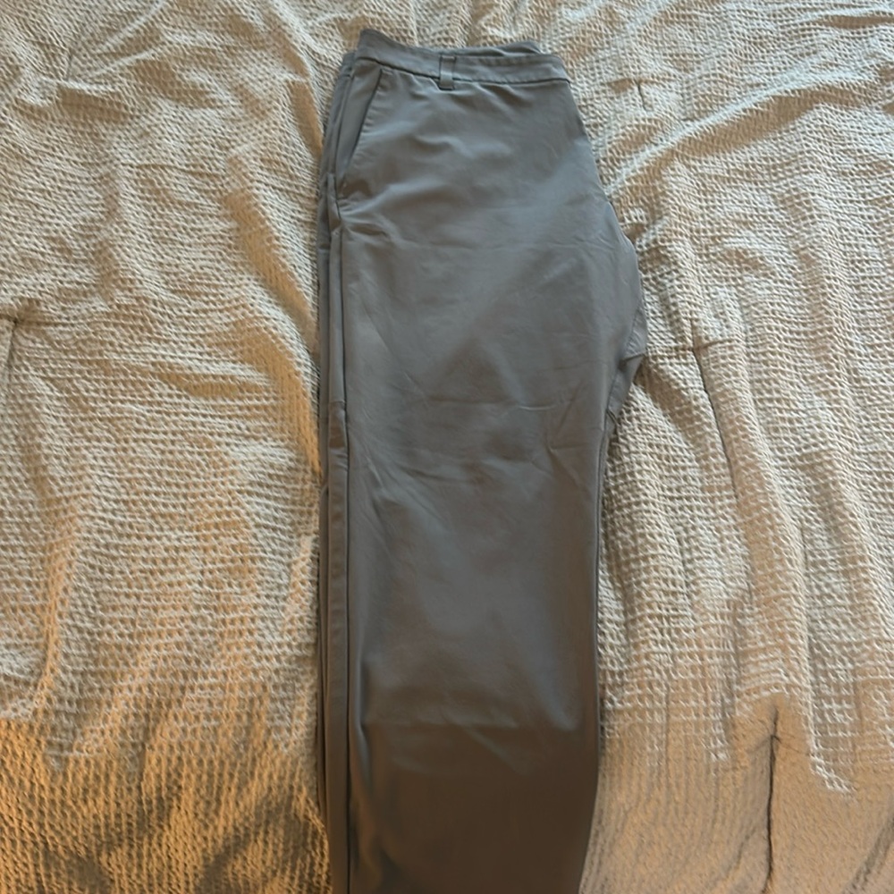 Lululemon Commission Pant 36